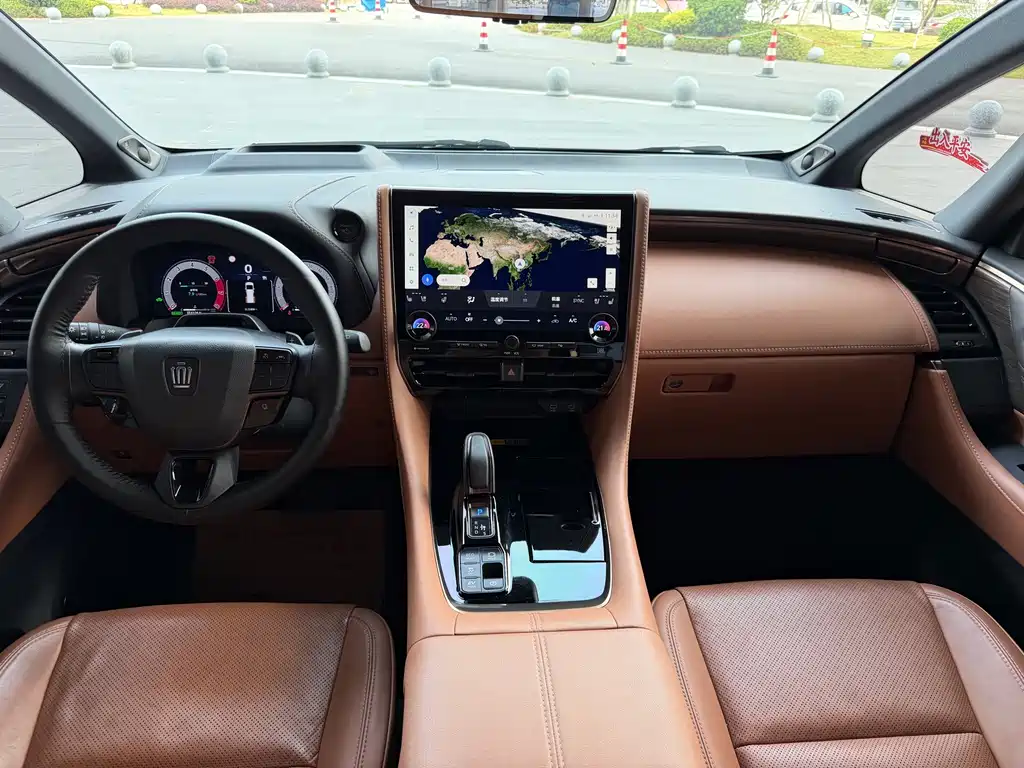 Toyota Vellfire — миниатюра 17
