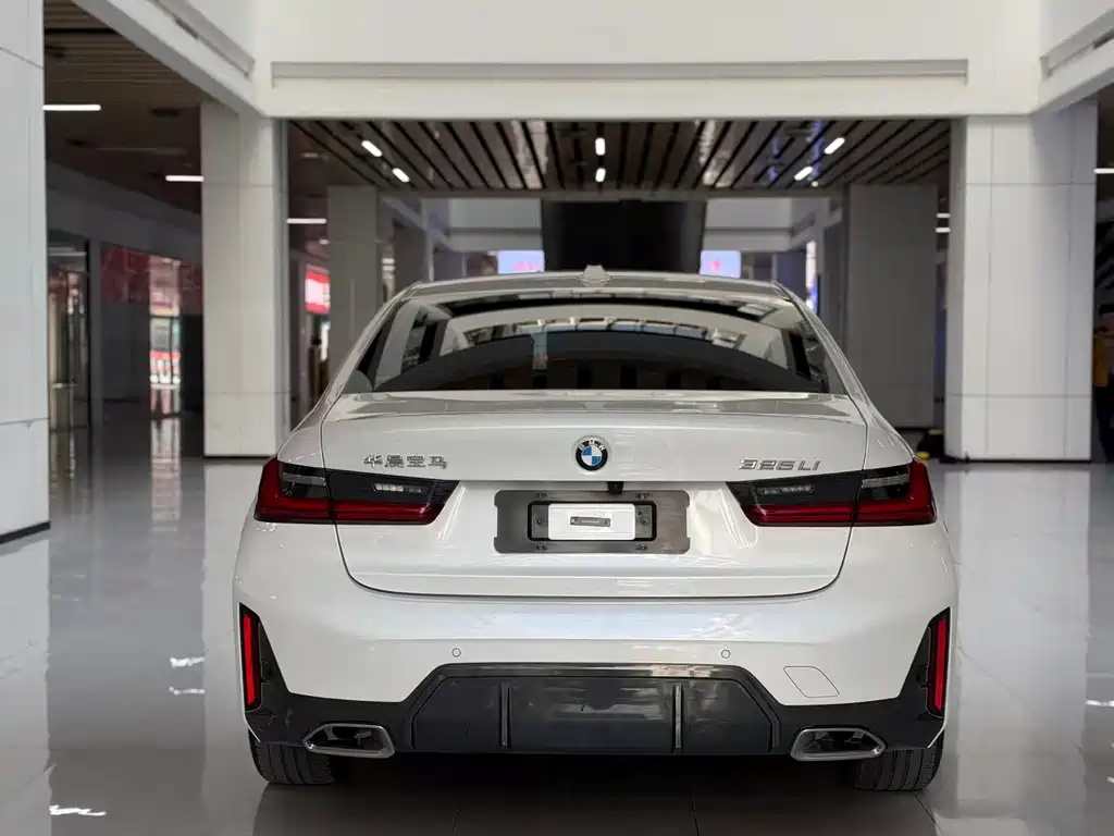 BMW 3 Series — миниатюра 5