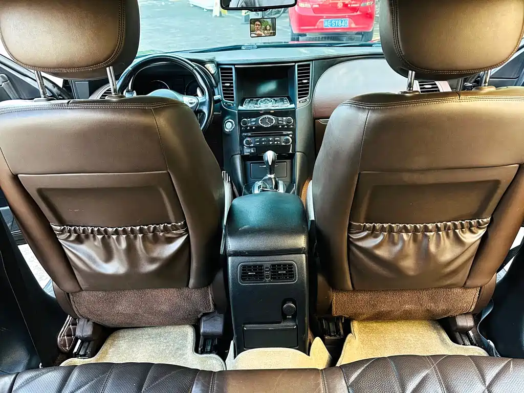 Infiniti FX — миниатюра 15