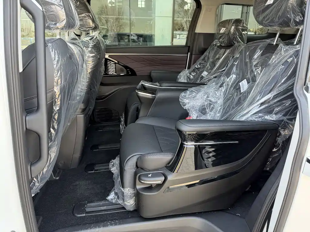 GAC M8 2024 400T Luxury