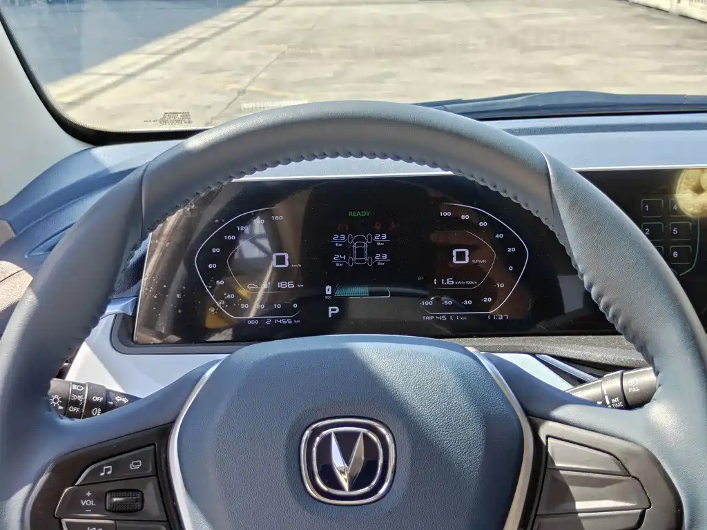 Changan Benben E-Star — миниатюра 11
