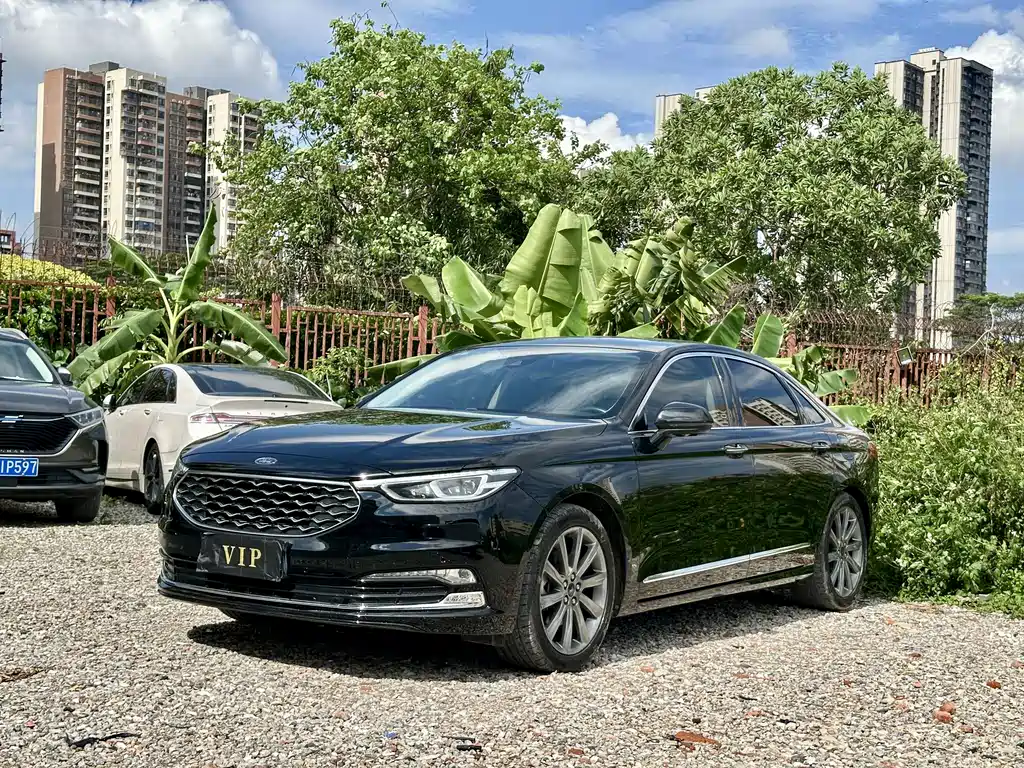 Купить Ford Taurus