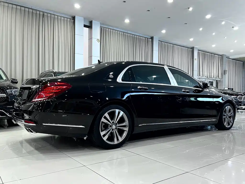 Mercedes-Benz S-Class — миниатюра 3