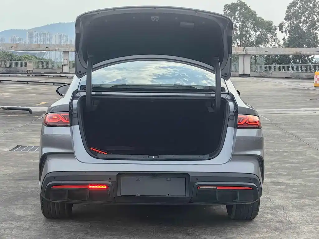 BYD Qin L — миниатюра 10