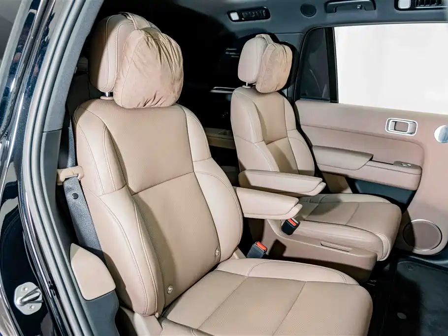 Li Auto Li L8 — миниатюра 22