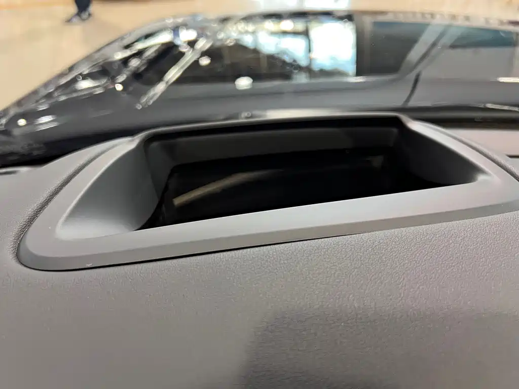 Land Rover Sport — миниатюра 9