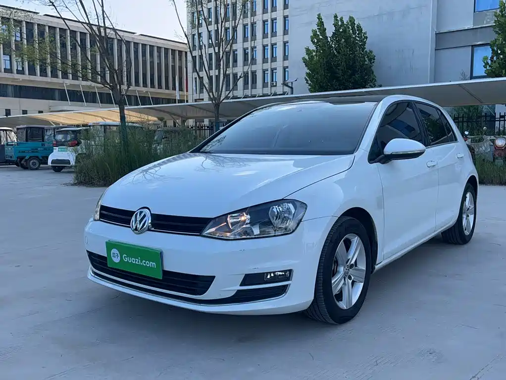 Volkswagen Golf — миниатюра 2