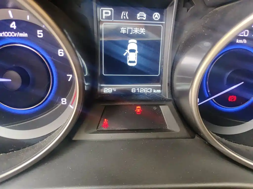 Changan Eado — миниатюра 5