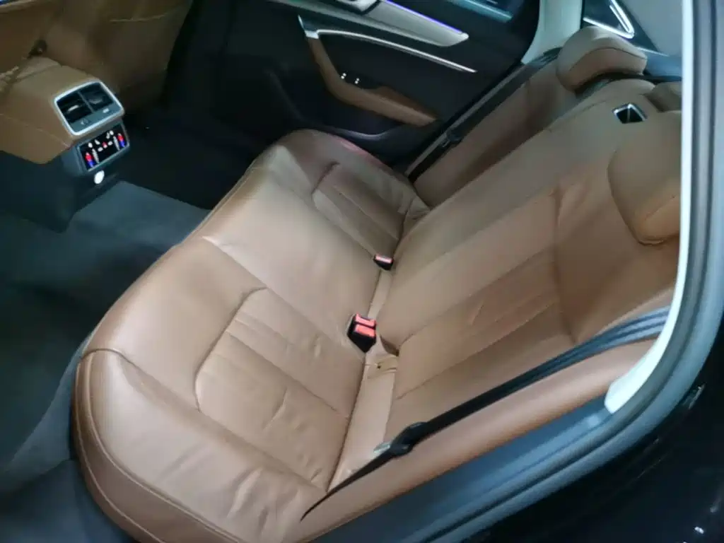 Audi A6L — миниатюра 17