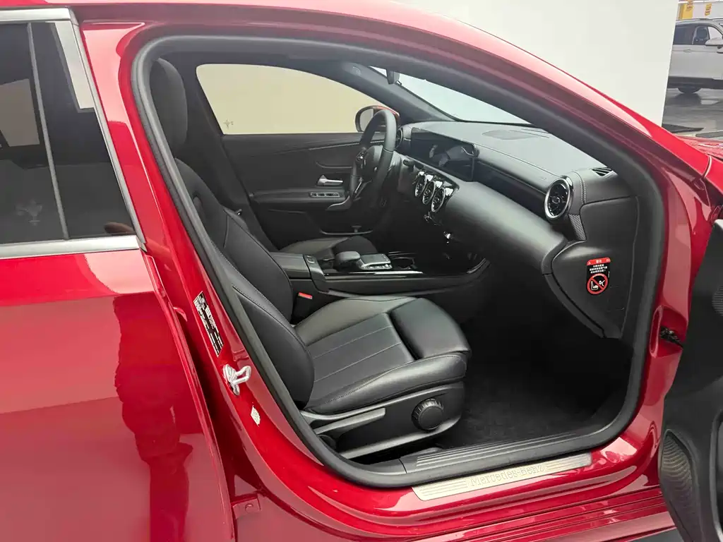 Mercedes-Benz A-Class A 2021 A 200 L Sport