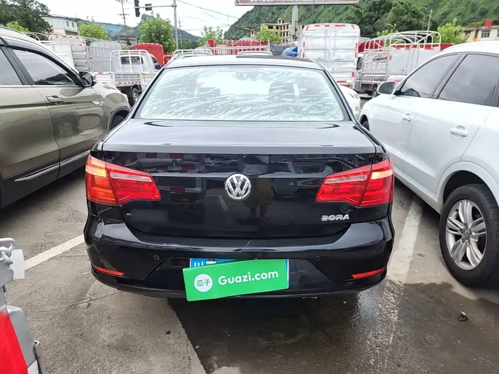 Volkswagen Bora — миниатюра 6