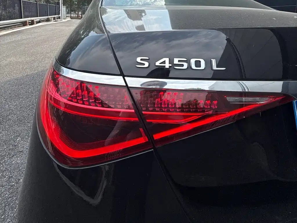 Mercedes-Benz S-Class — миниатюра 5