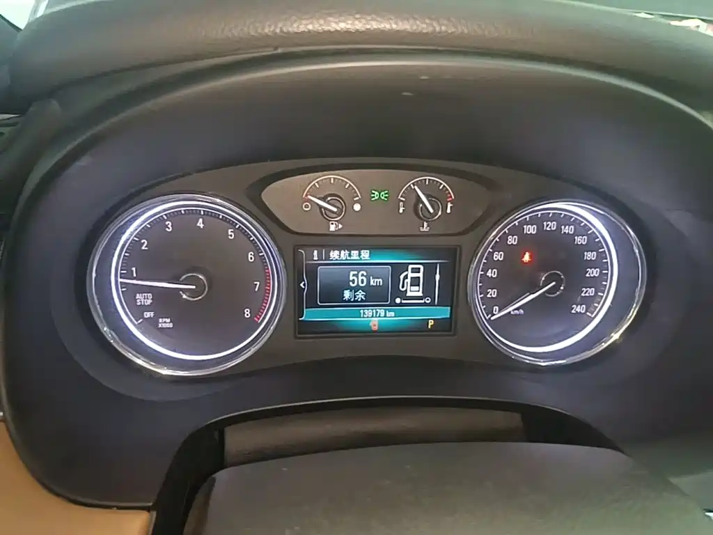 Buick LaCrosse — миниатюра 12