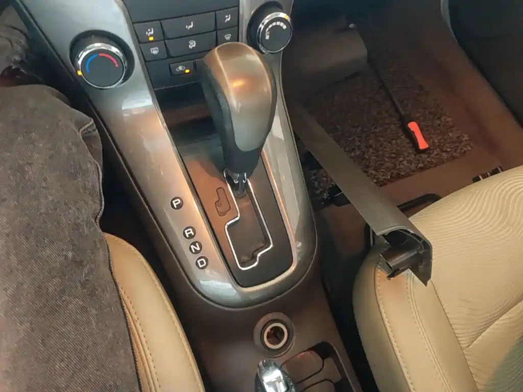 Chevrolet Cruze — миниатюра 14