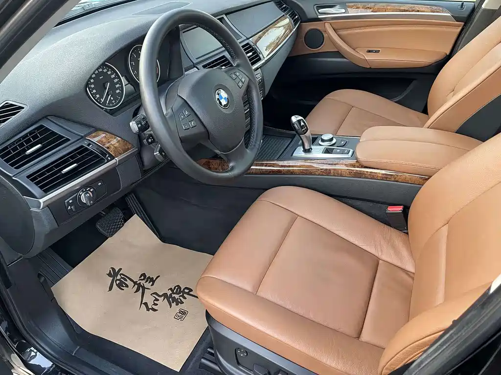 BMW X5 (Import) — миниатюра 6