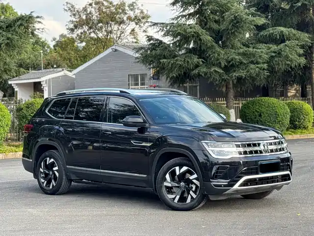 VOLKSWAGEN TOURANG 2021