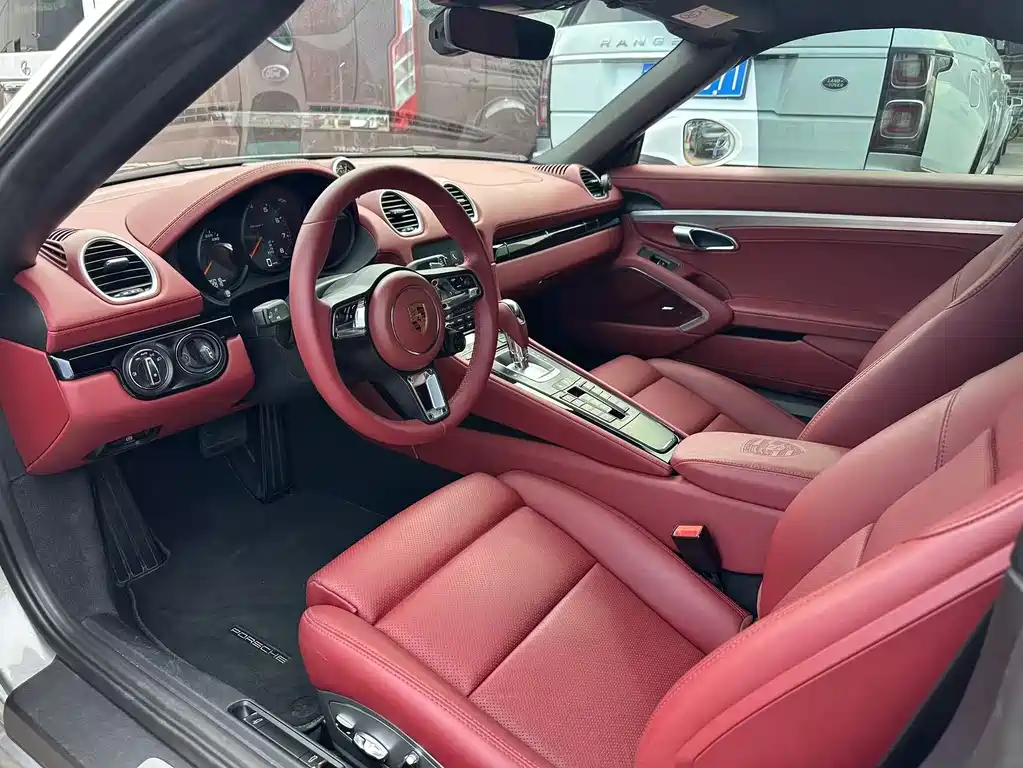 Porsche 718 2022 Boxster T 2.0T