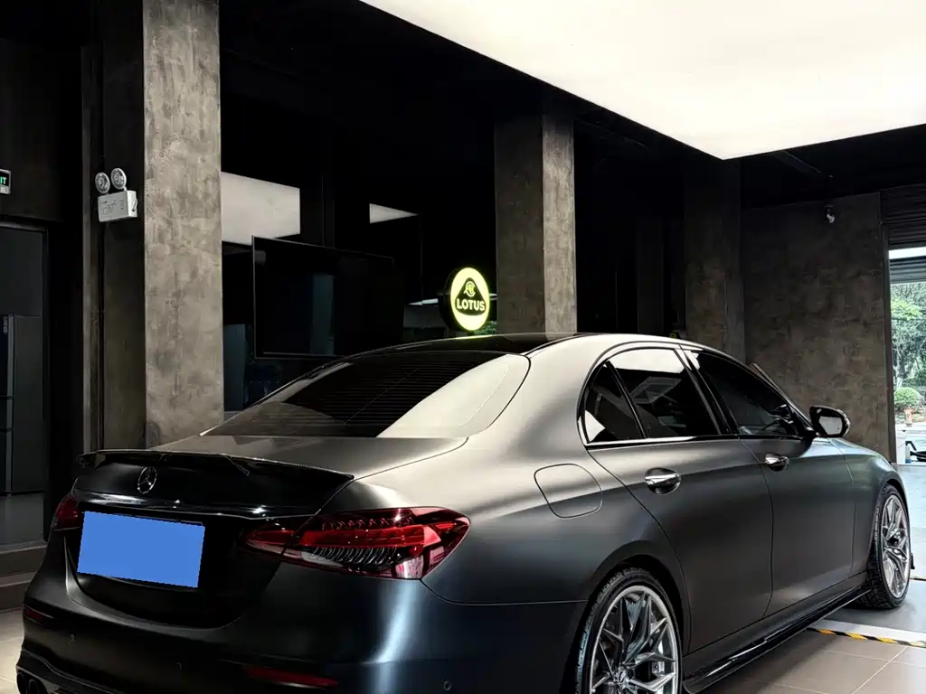 Mercedes-Benz E-Class AMG — миниатюра 3