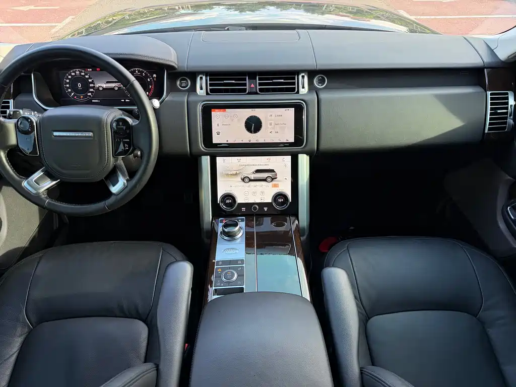 Land Rover Range Rover 2022 3.0 L6 360PS