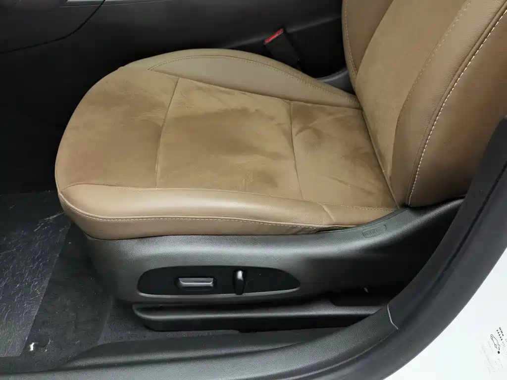 Buick Regal — миниатюра 20