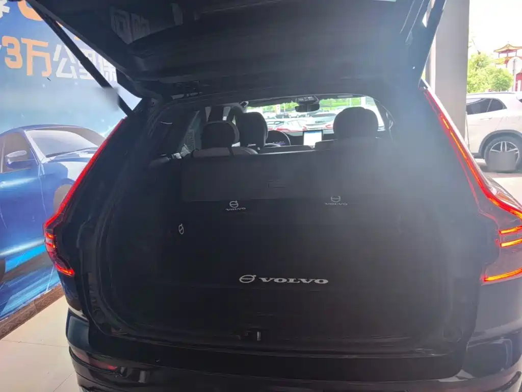 Volvo XC60 — миниатюра 15