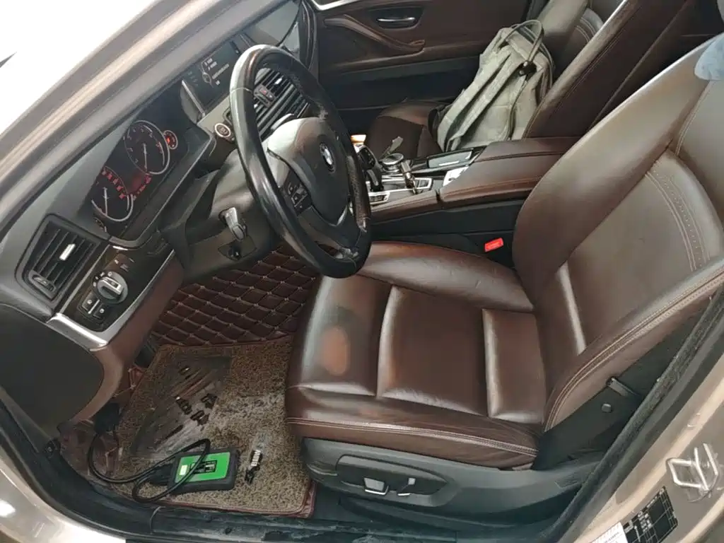 BMW 5 Series — миниатюра 20
