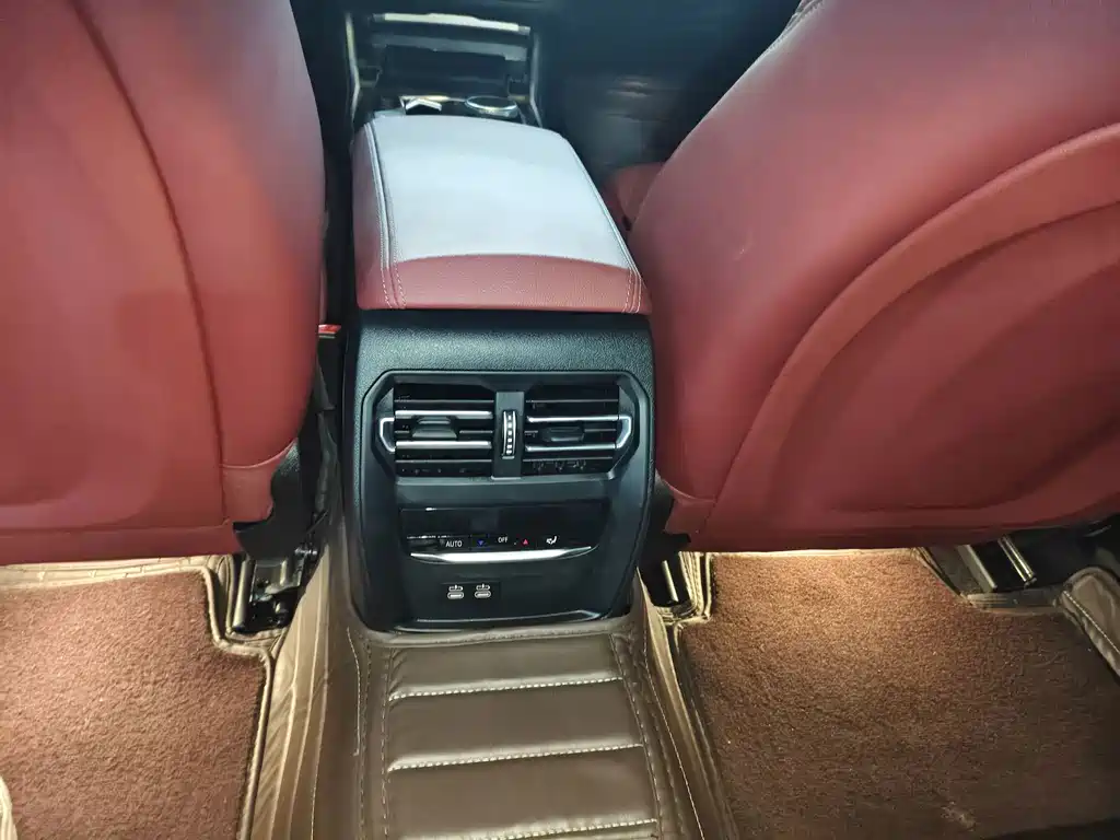 BMW 3 Series — миниатюра 12