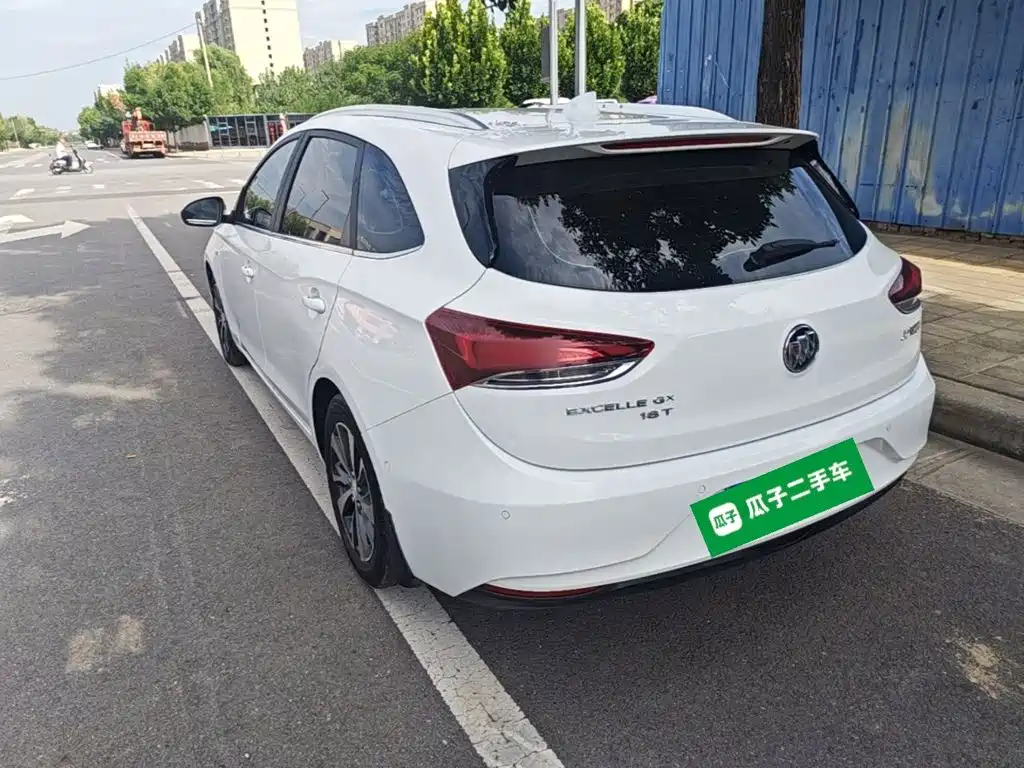 Buick Excelle — миниатюра 5