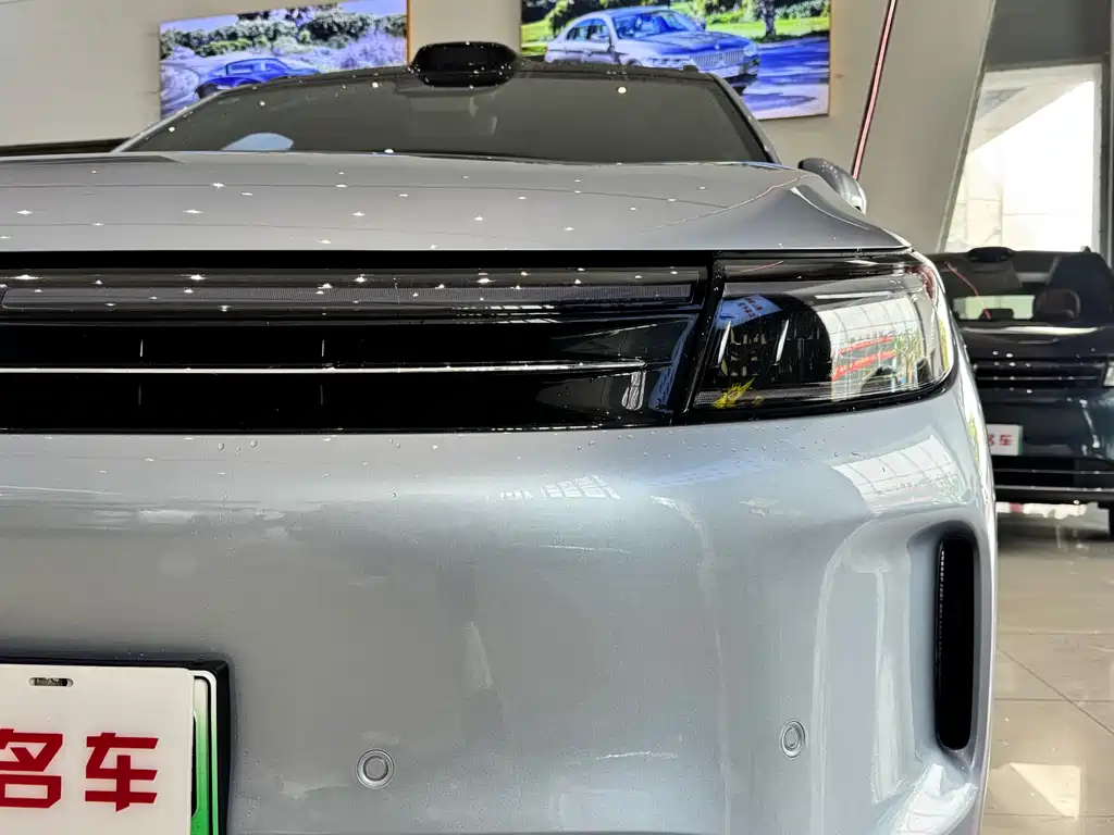 HONGMENG ZHIXING ASK THE WORLD M7