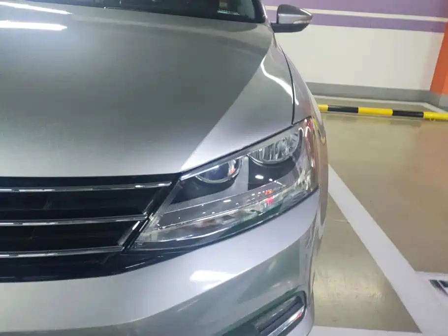 Volkswagen Sagitar — миниатюра 5