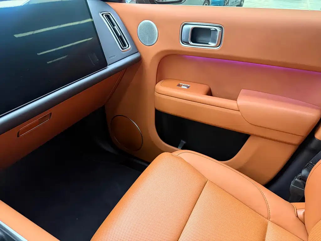 Li Auto Li L9 — миниатюра 10
