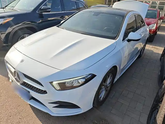 MERCEDES BENZ A CLASS 2020