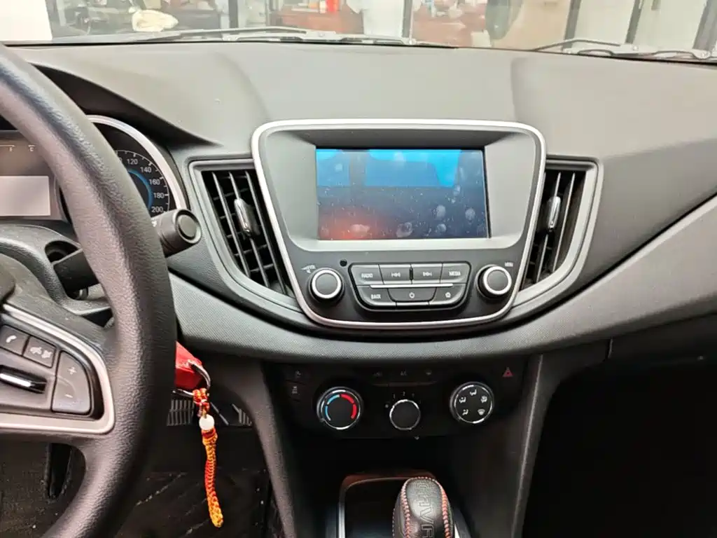 Chevrolet Cavalier — миниатюра 13
