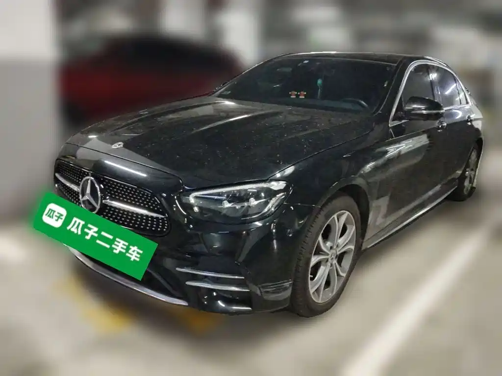 Mercedes-Benz E-Class — миниатюра 2