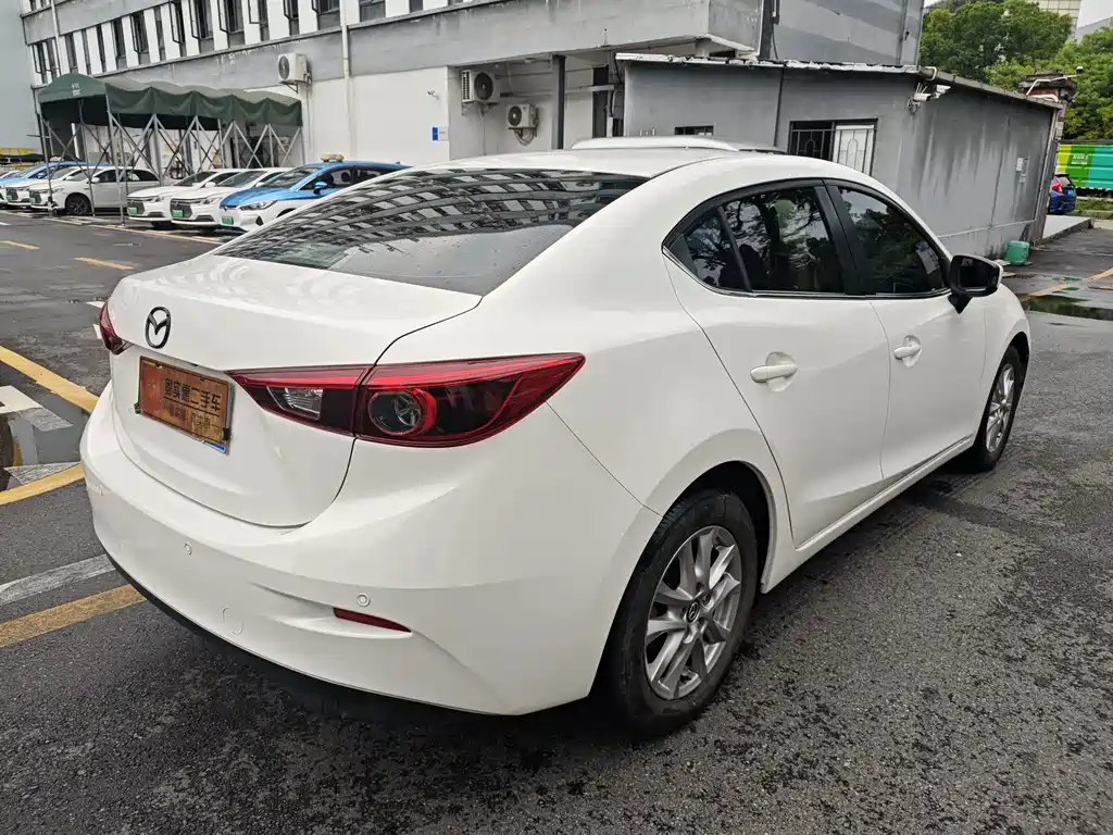 Mazda 3 Axela — миниатюра 6