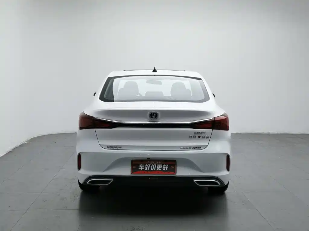 Changan Eado — миниатюра 4