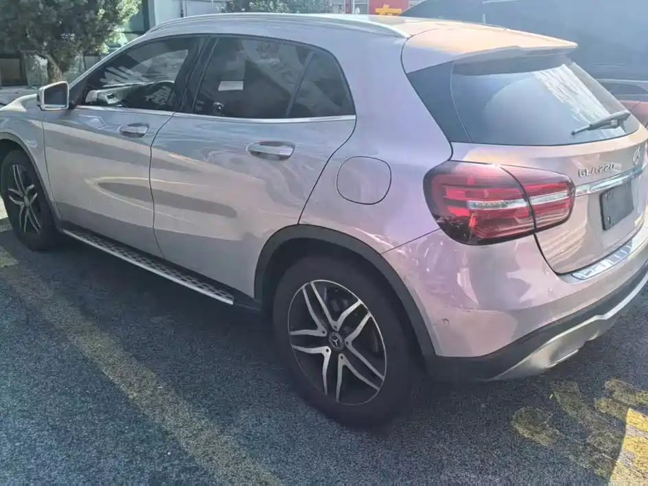 Mercedes-Benz GLA — миниатюра 7