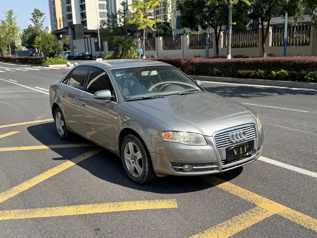 Audi A4 — миниатюра 6