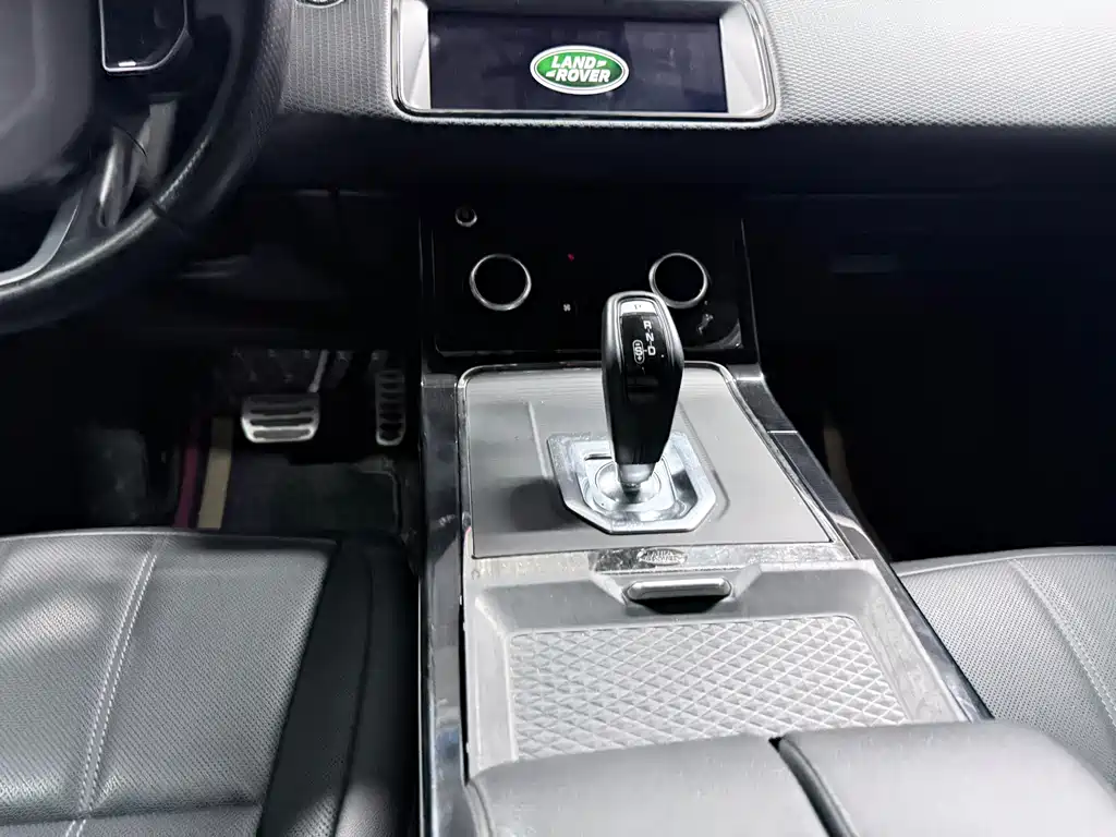 Land Rover Evoque — миниатюра 15