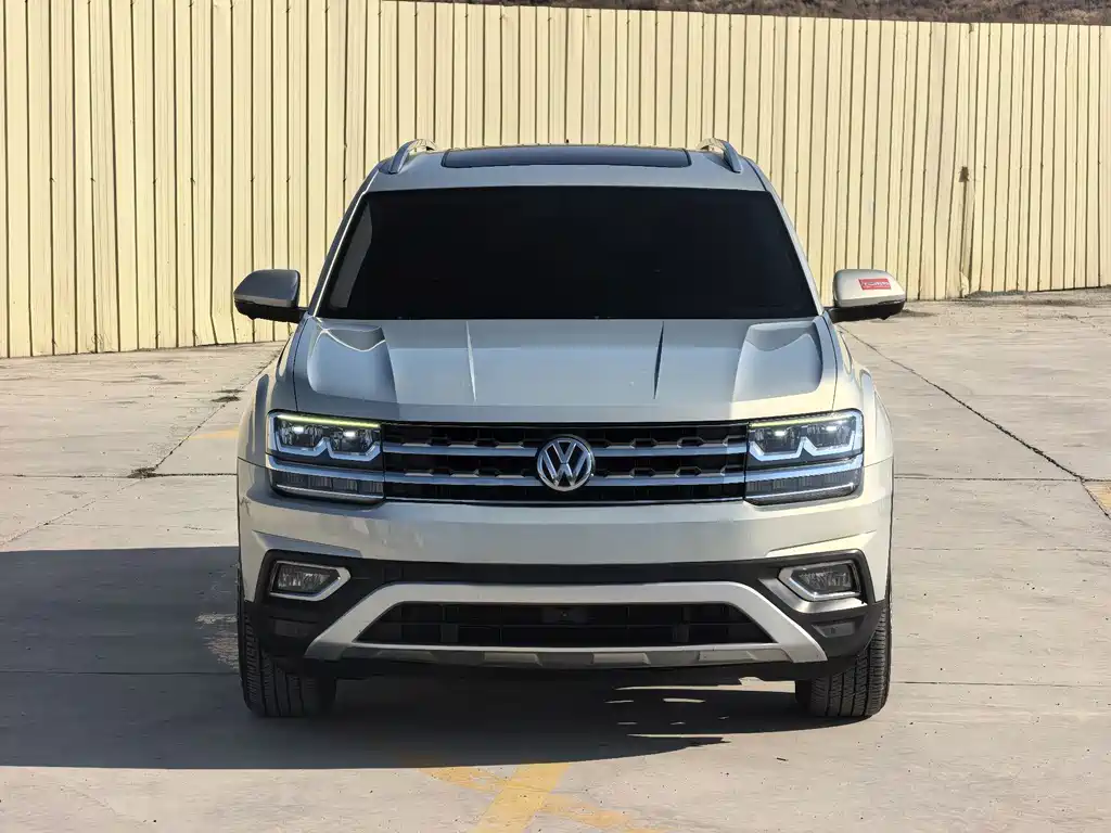 Volkswagen Teramont — миниатюра 2