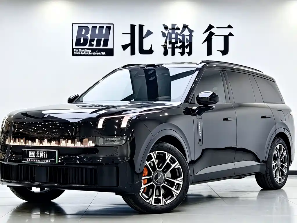 Lynk & Co 900 2025 1.5T Ultra 6 мест