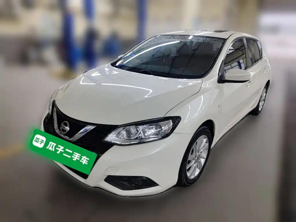 Nissan Tiida — миниатюра 2