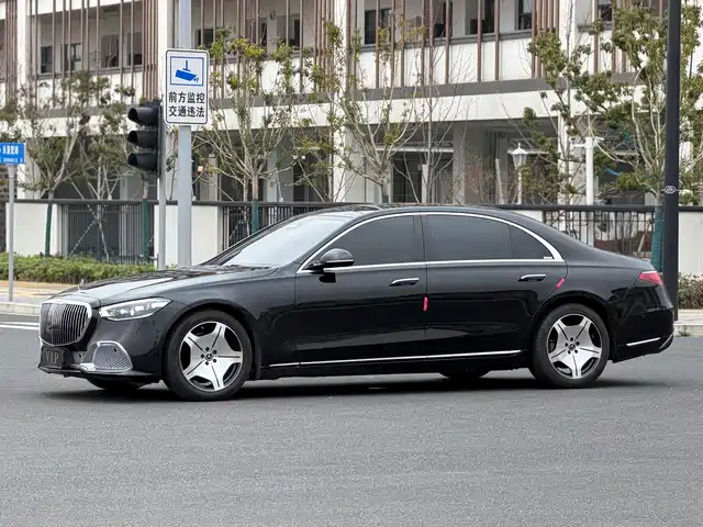 MERCEDES-BENZ S CLASS