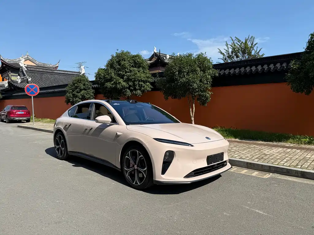 NIO ET5 — миниатюра 3