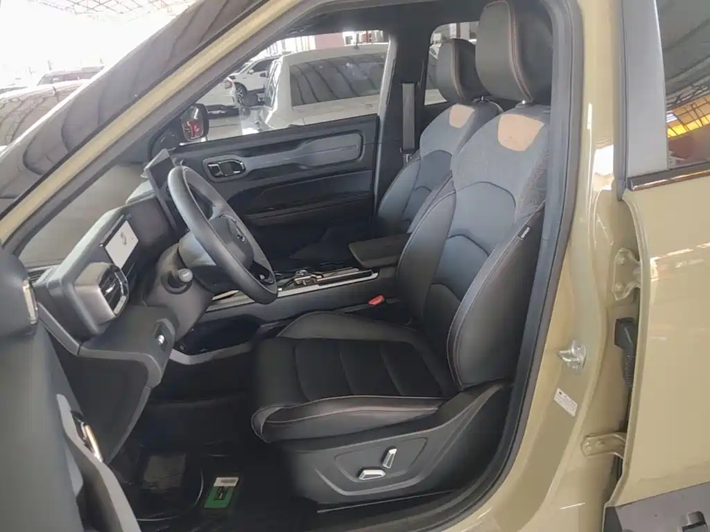 Geely Cowboy — миниатюра 15