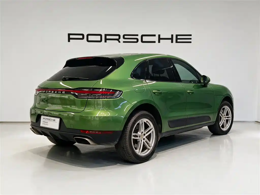 Porsche Macan — миниатюра 5