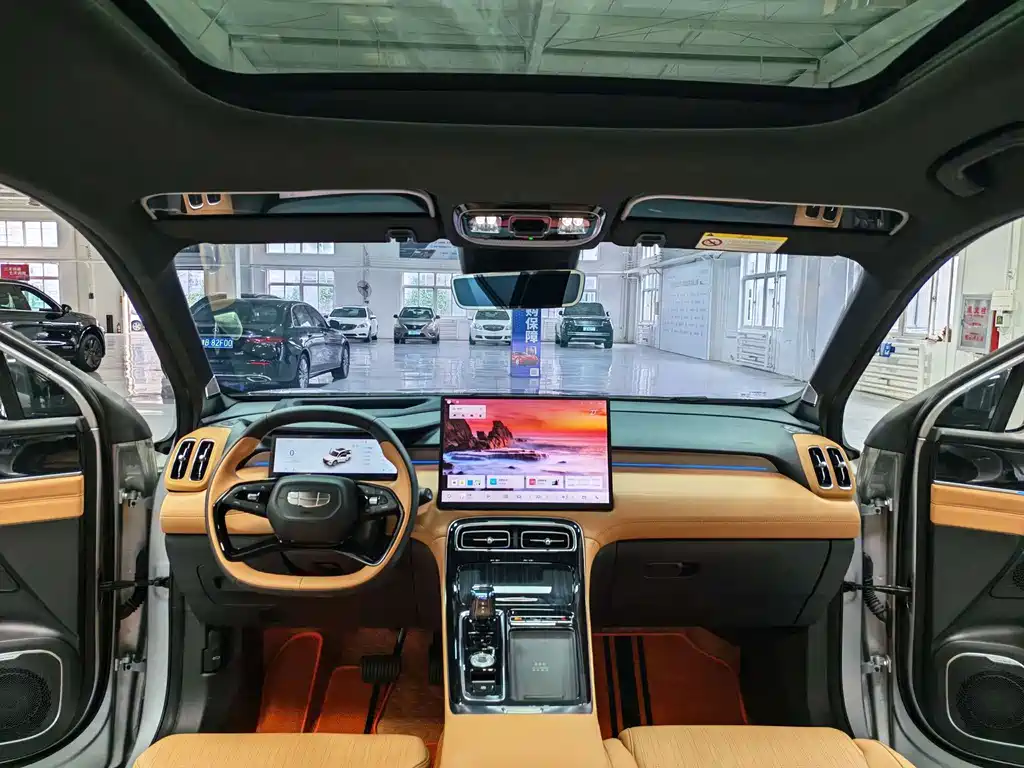 Geely Boyue L — миниатюра 10
