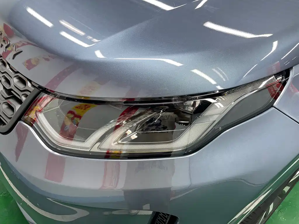 Land Rover Discovery Sport — миниатюра 28