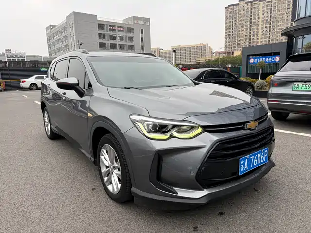 CHEVROLET VOLANDO 2020