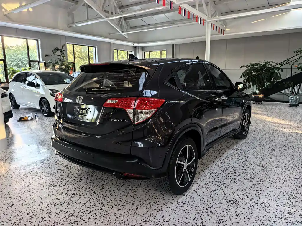 Honda Vezel — миниатюра 6